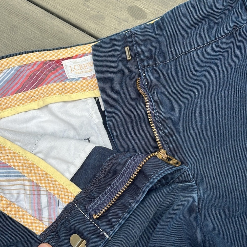 J Crew Weathered Broken in Classic Twill Chino Shorts - Picture 4 of 4